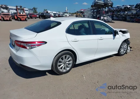 2020 Toyota Camry Le из США, поврежденный, VIN 4T1C11AK7LU941762